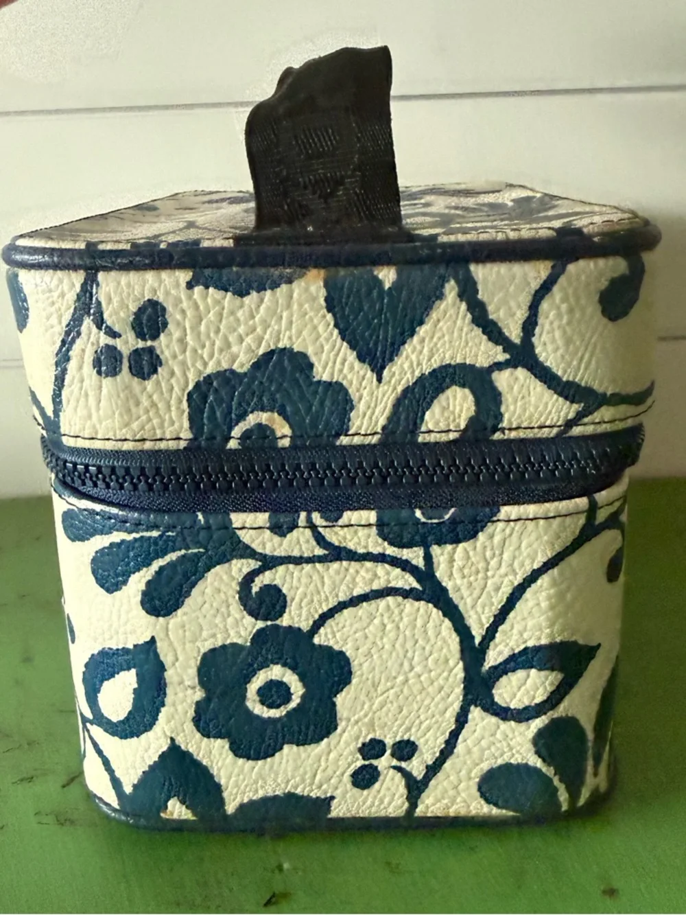 ROXY Vintage Makeup Bag 1990's